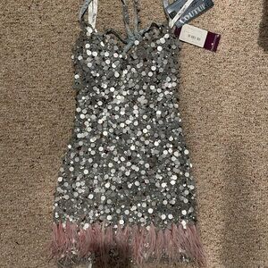 Mac Duggar Sparkle Feather Strap Short Dress size 4!